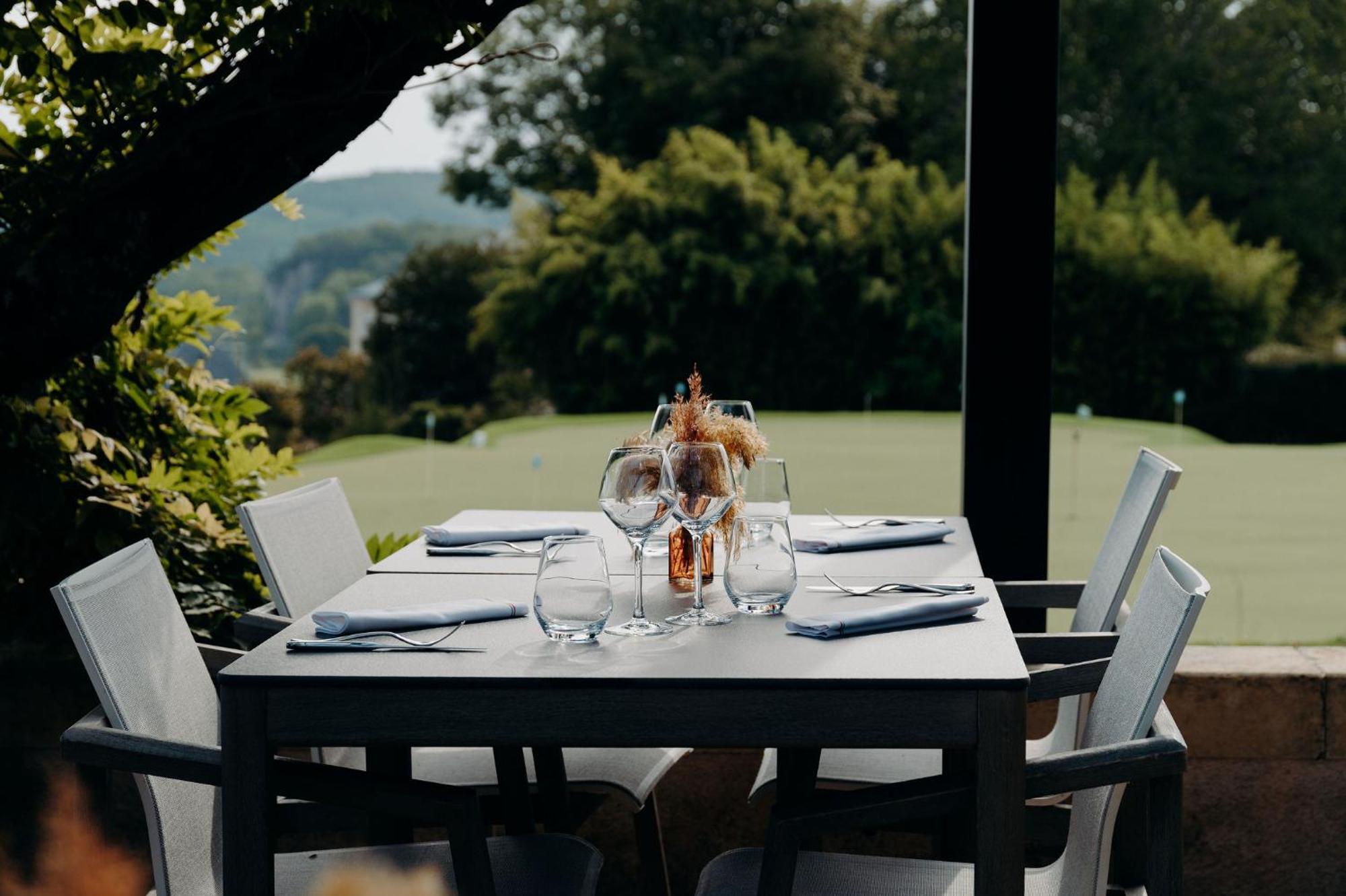 Domaine De Rochebois & Spa Nuxe วีทรัค ภายนอก รูปภาพ